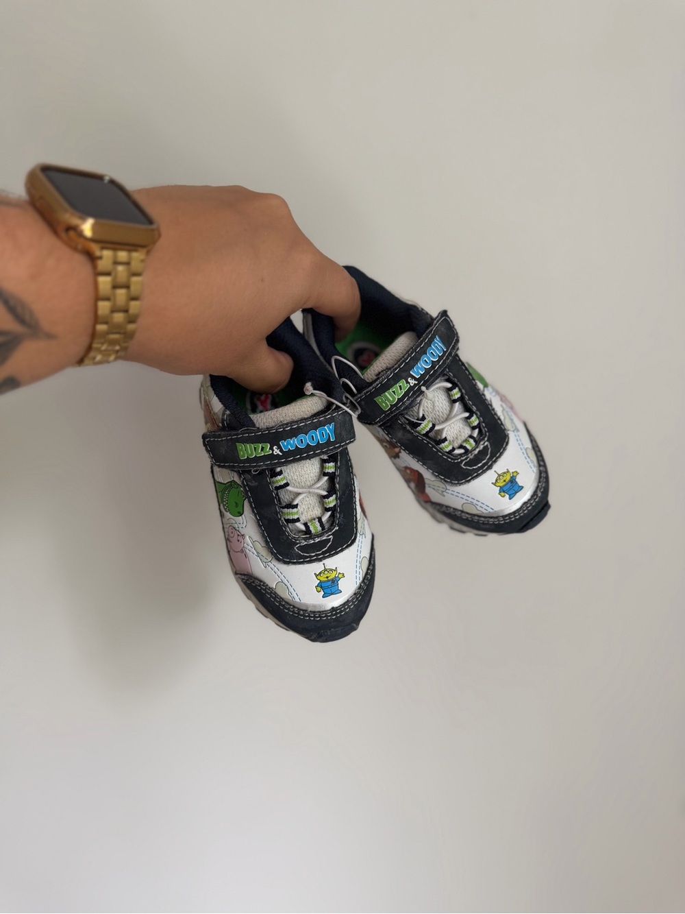 Disney Fit x Toy Story Woody & Buzz Sneakers (Size 7)
